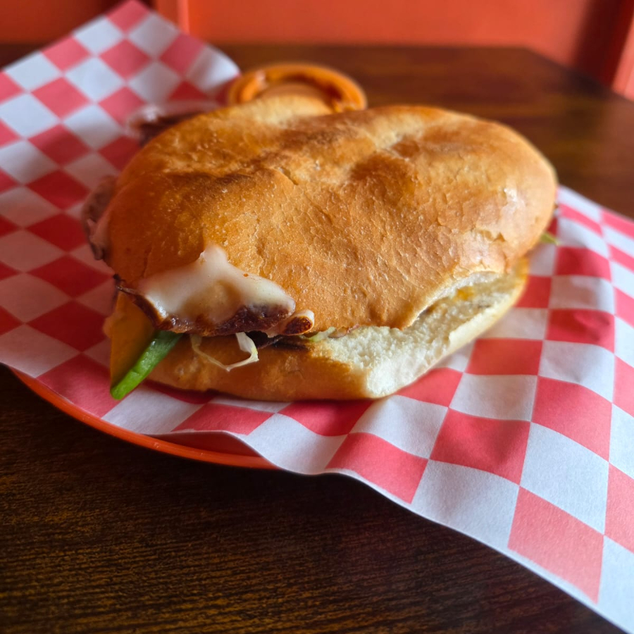 TORTA DE BIRRIA