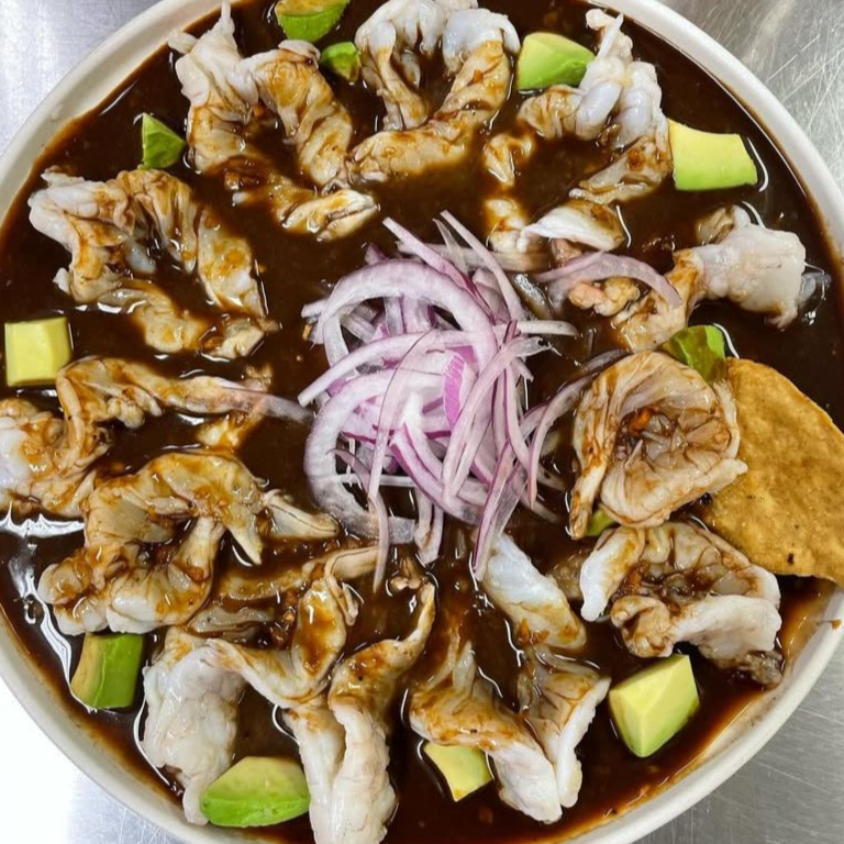 Media De Aguachiles Negros