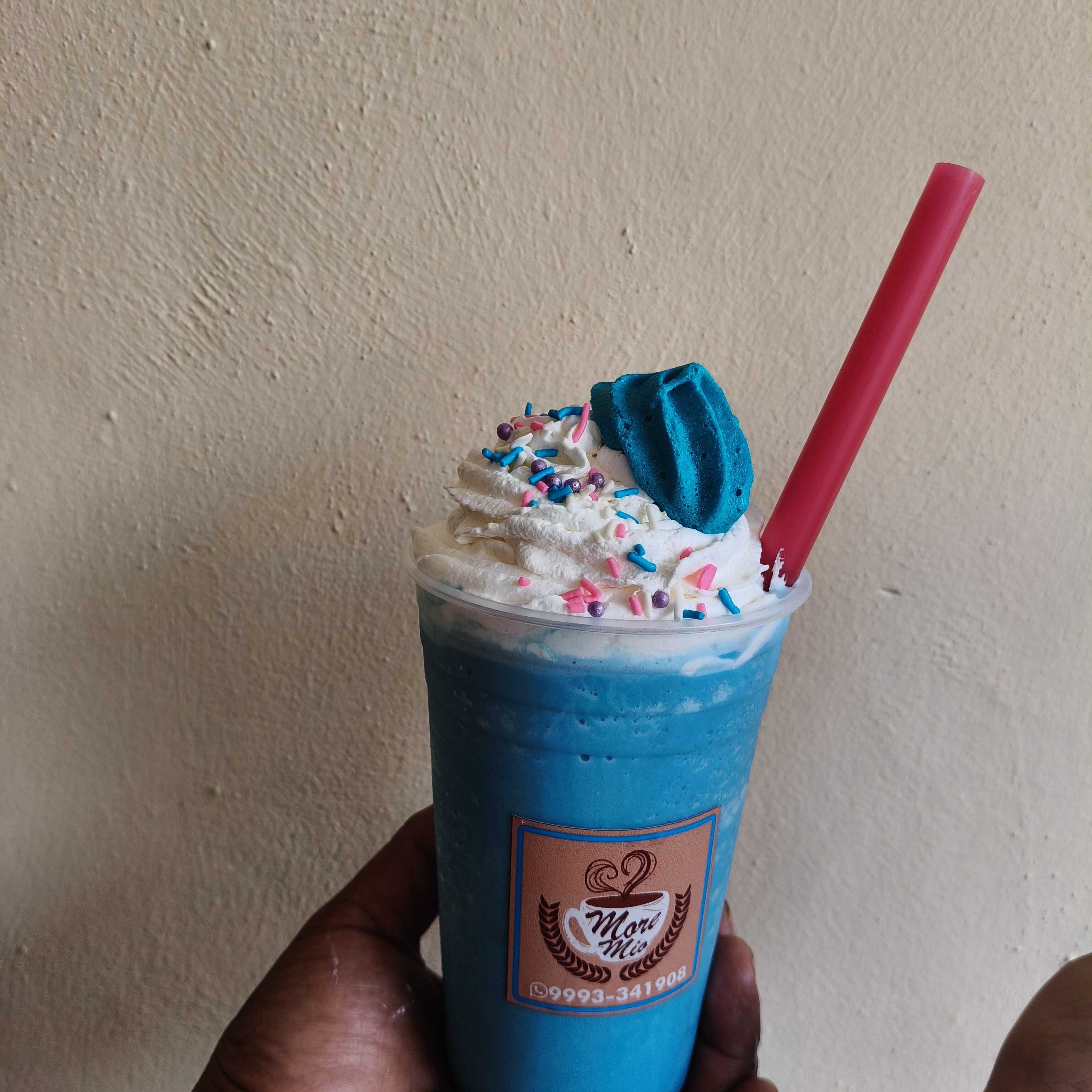 FRAPPE DE NUBE DE MORAS