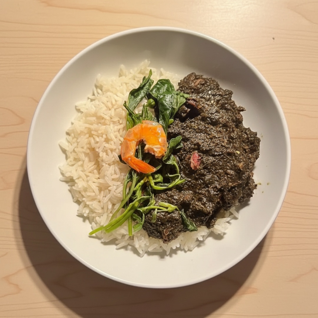 Arroz,Maniçoba, jambu e camarão