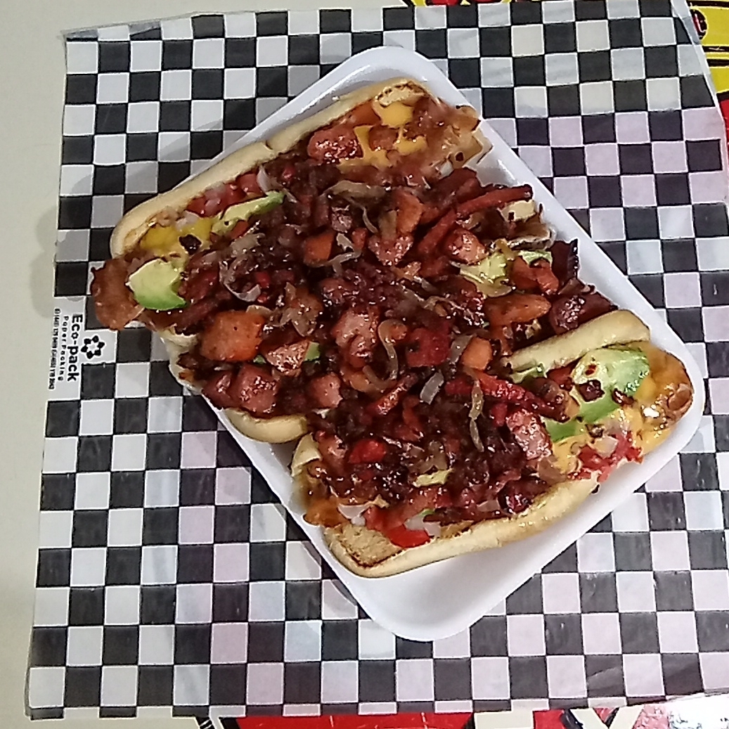 Super Hot Dogs