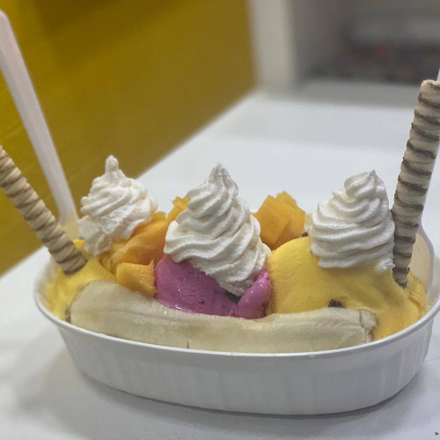 Bananas frescas, sorvetes artesanais e açaí batido na hora, finalizados com Nutella cremosa e chantilly leve. Uma experiência premium que une sabor e cremosidade em cada detalhe.