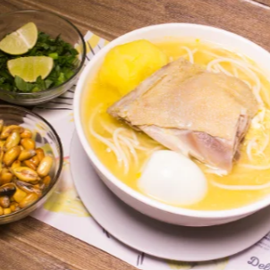 Caldo de Gallina con Presa Chica
