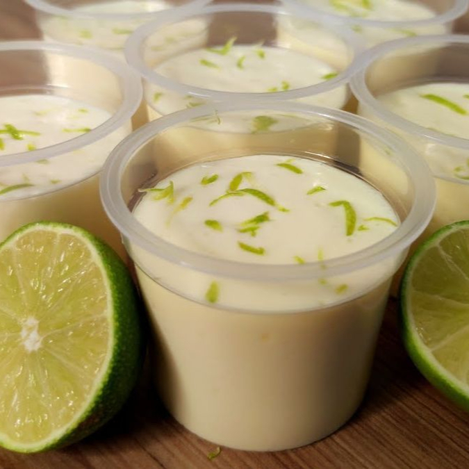 Mousse leve e cremoso, com sabor marcante de limão e bem gelado. Perfeito para finalizar o pedido.