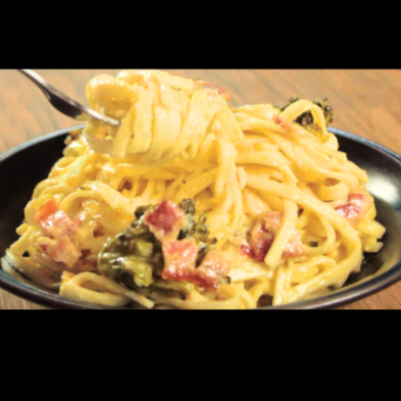 Pasta Fettuccini Alfredo