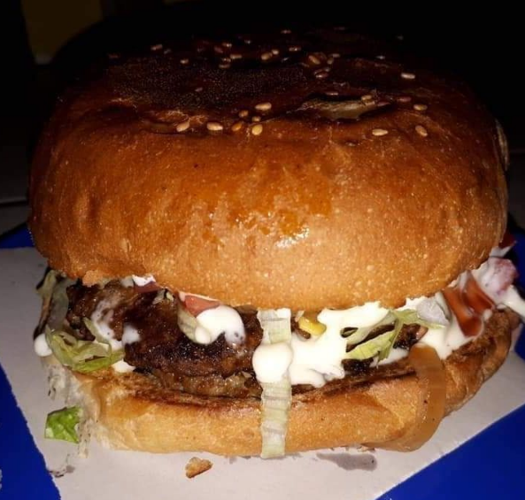 LA TERRAZA HAMBURGUESAS&HOTDOGS