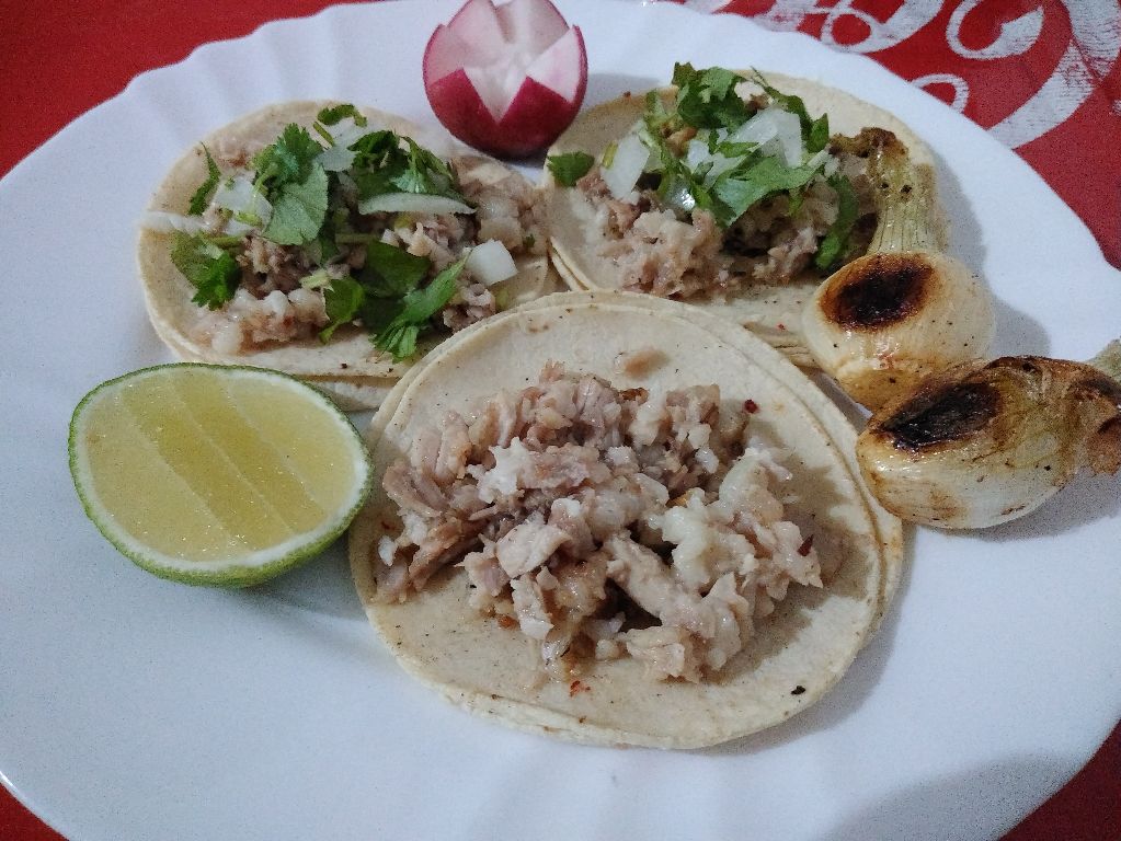 Taco de Cabeza de Puerco