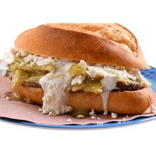 Torta de Chilaquiles