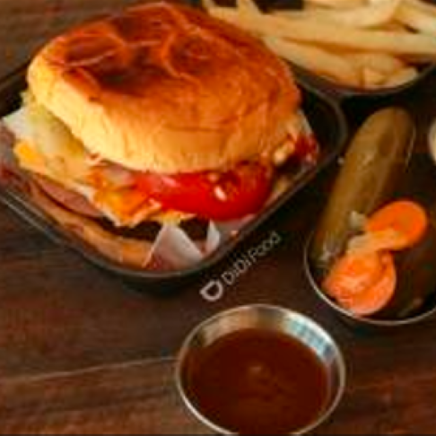 Hamburguesa de Arrachera + Papas