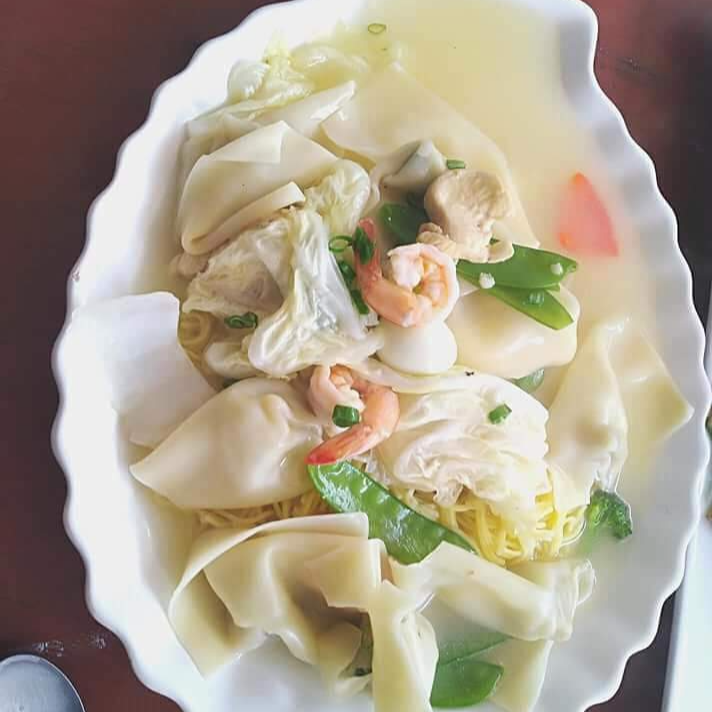 34. Wantán en Sopa