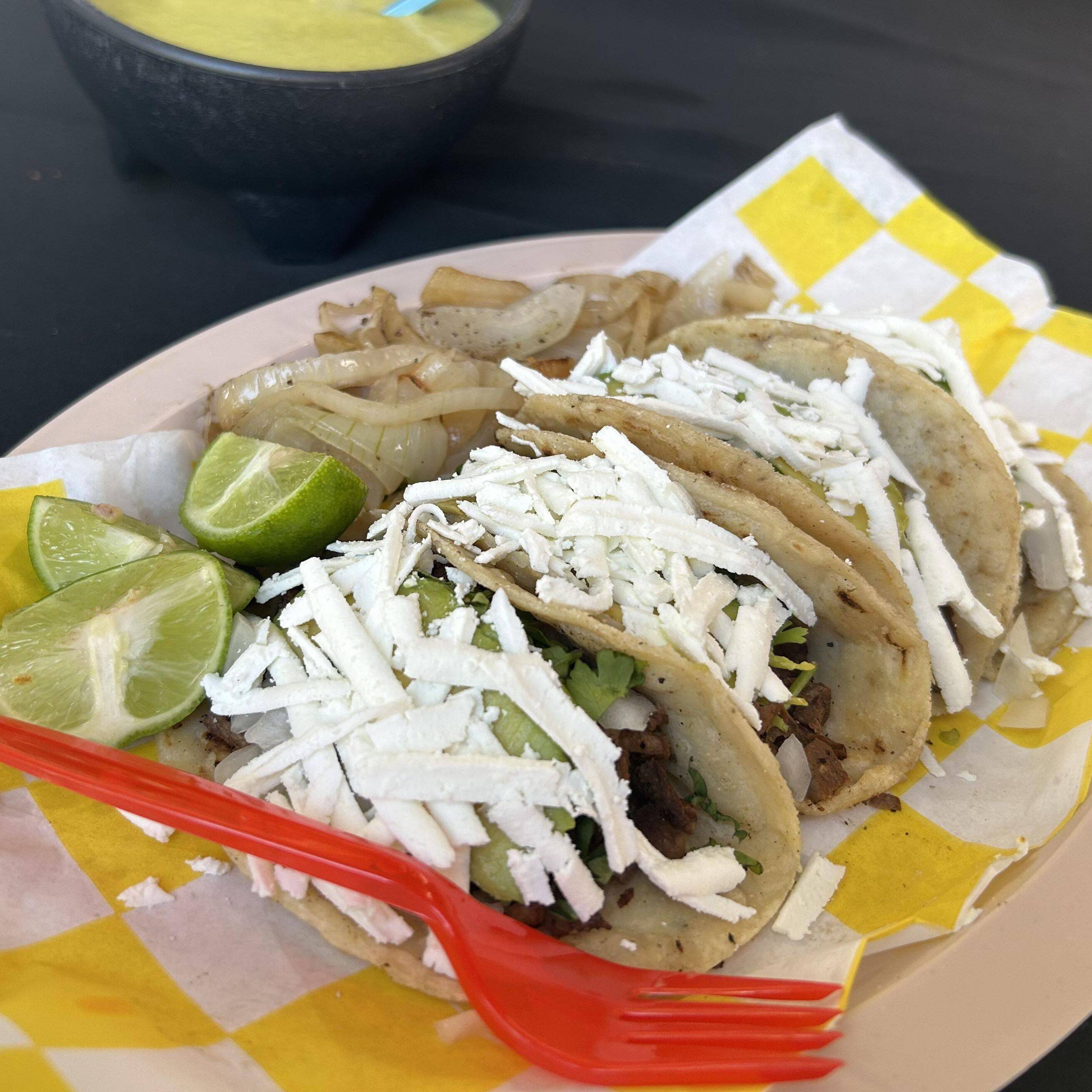 5 Tacos de Bistec