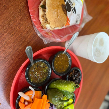 Combo Torta + Agua de Sabor