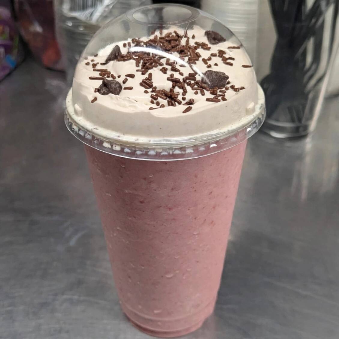 Frappé de Yogurt de Fresa 🍓 Grande 22oz