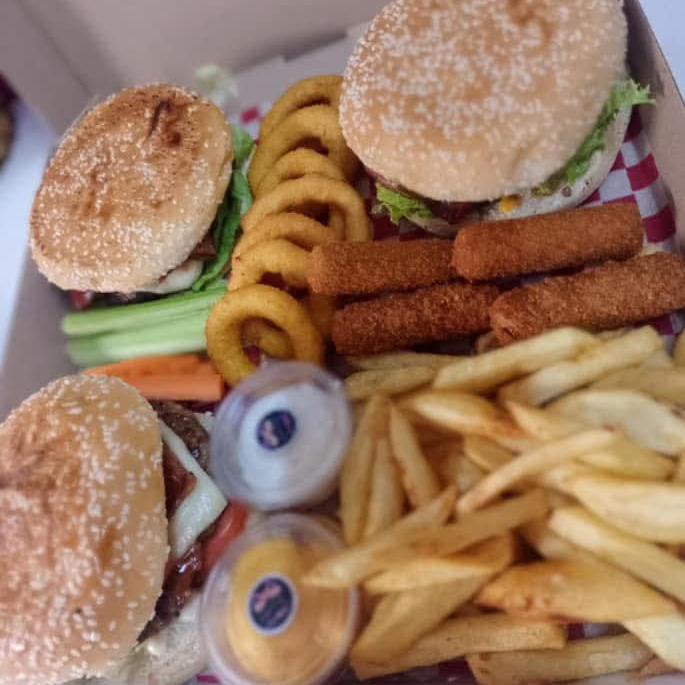 Love Box Burguers