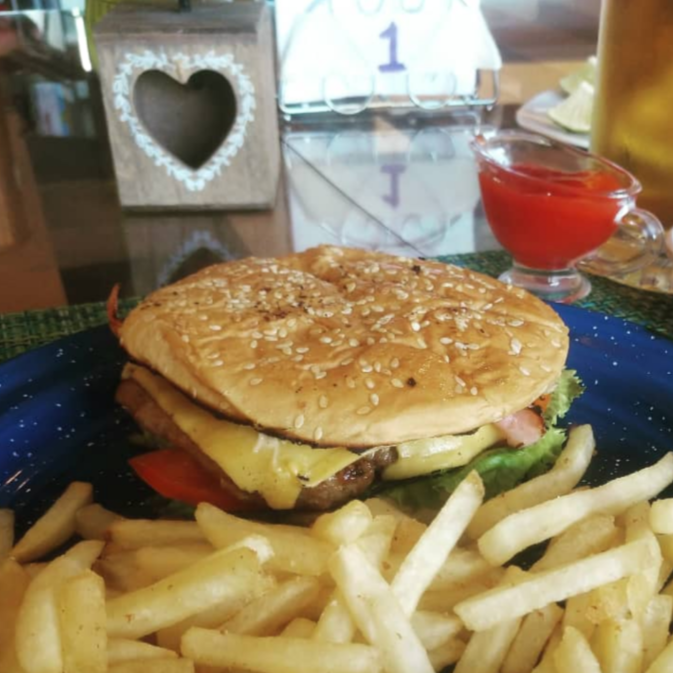 Hamburguesa Hawaiana