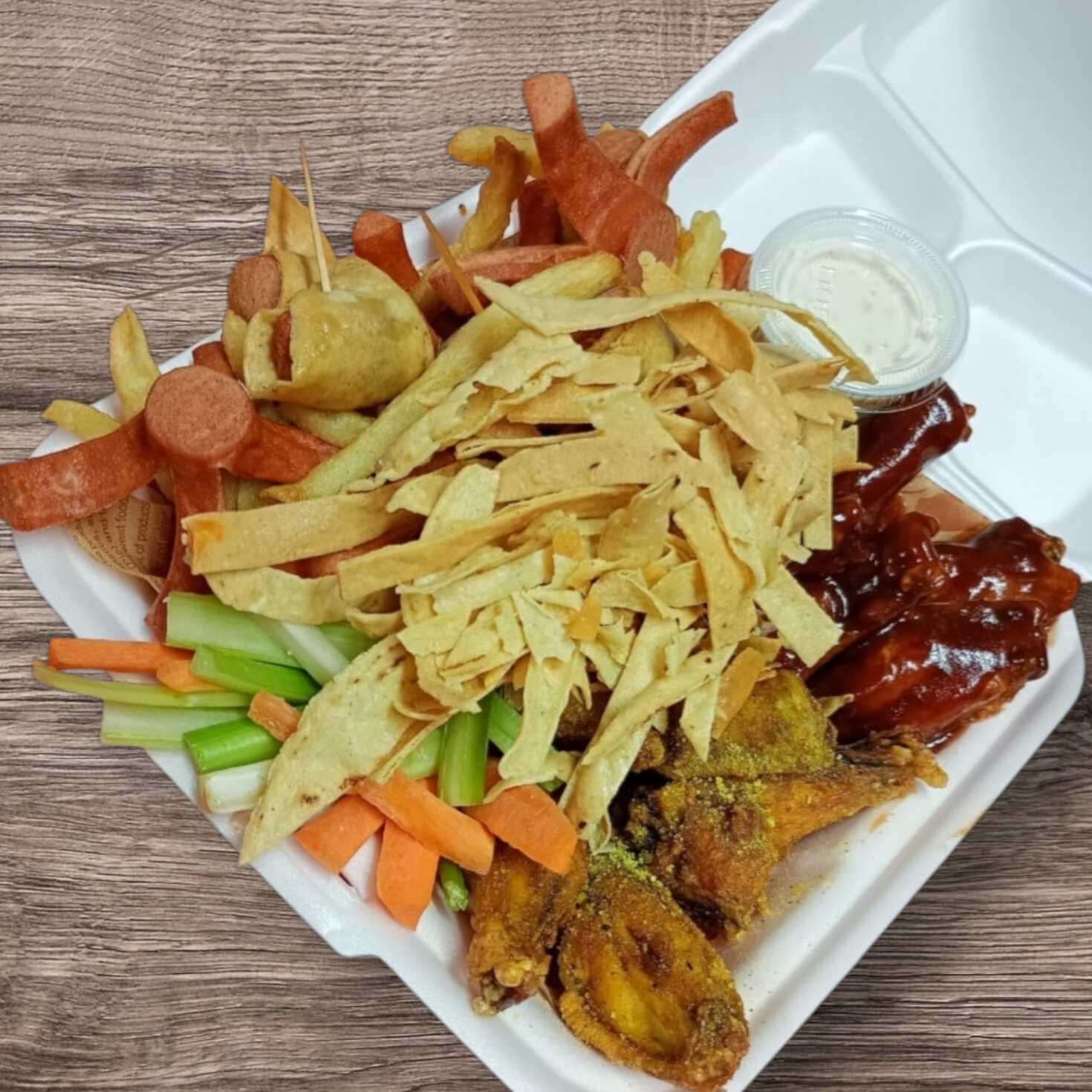 10 Alitas + Combinado