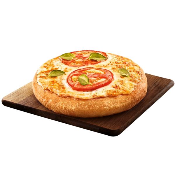 Pizza individual na massa PAN com nosso exclusivo queijo Hut coberto com tomates fatiados com um toque de manjericão e molho de tomate especial Pizza Hut