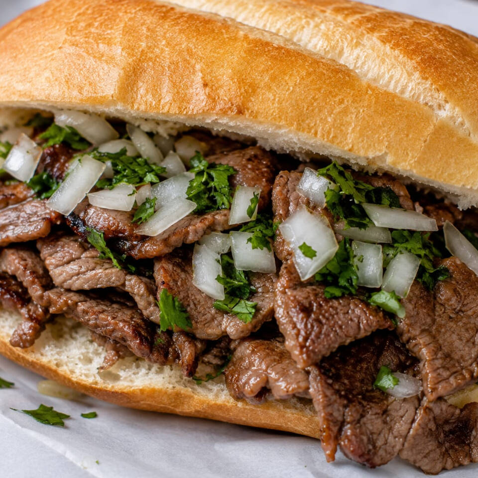 LONCHE DE BISTEC