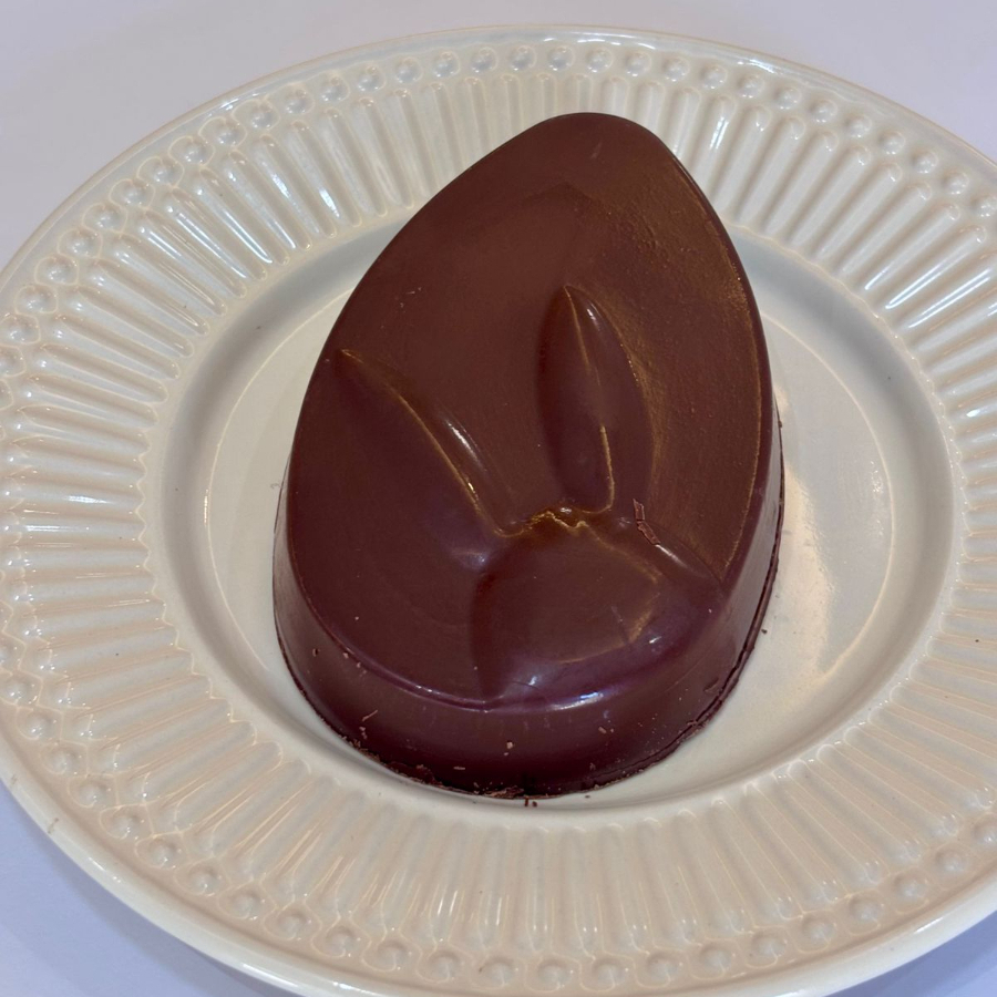 Ovo Tablet ótima opção presenteavel, recheado com brigadeiro preto e brigadeiro branco