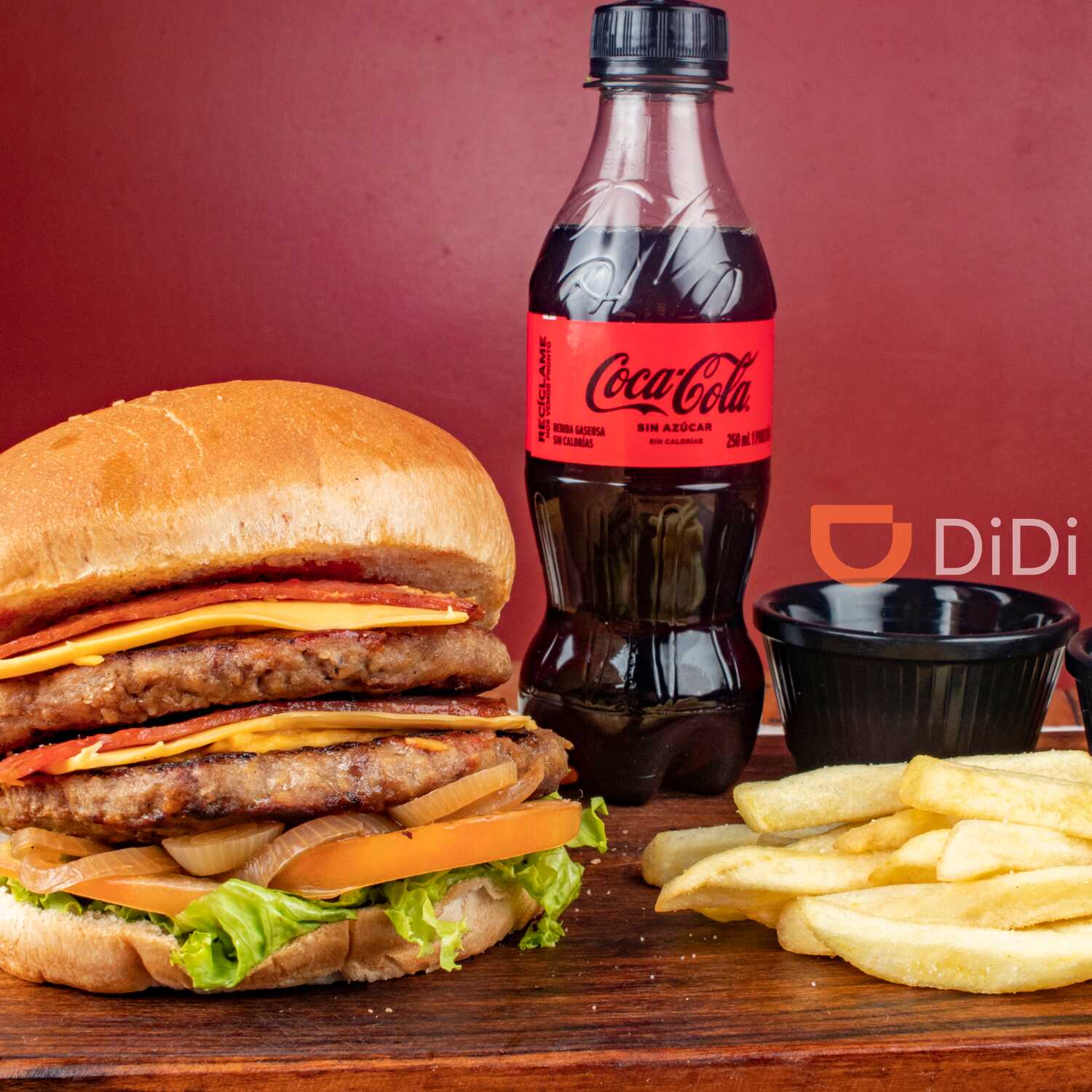 Hamburguesa Doble + Papas + Bebida 250ml