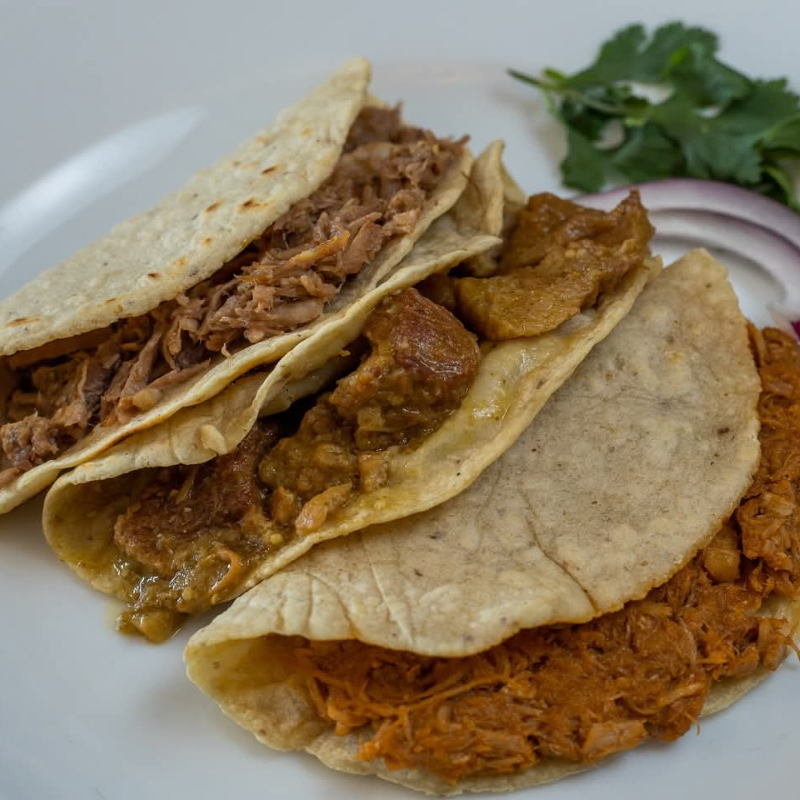 Taco de Maiz con Papa con chorizo