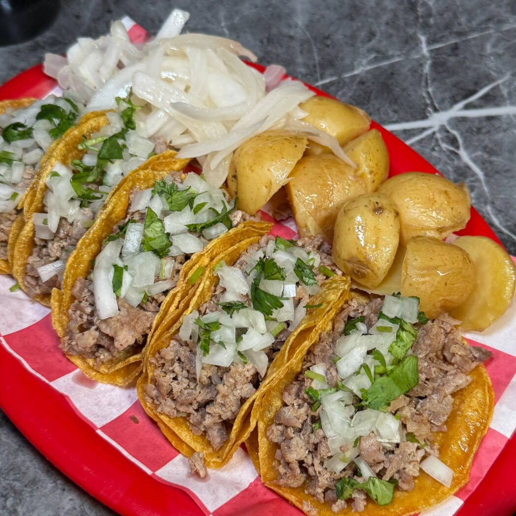 Tacos de Bistec