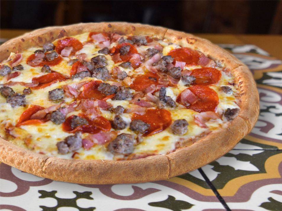 Pizza Familiar Triple Meat