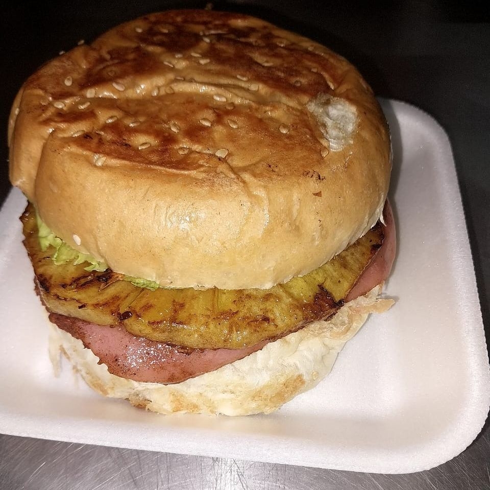 Hamburguesas hawaiana