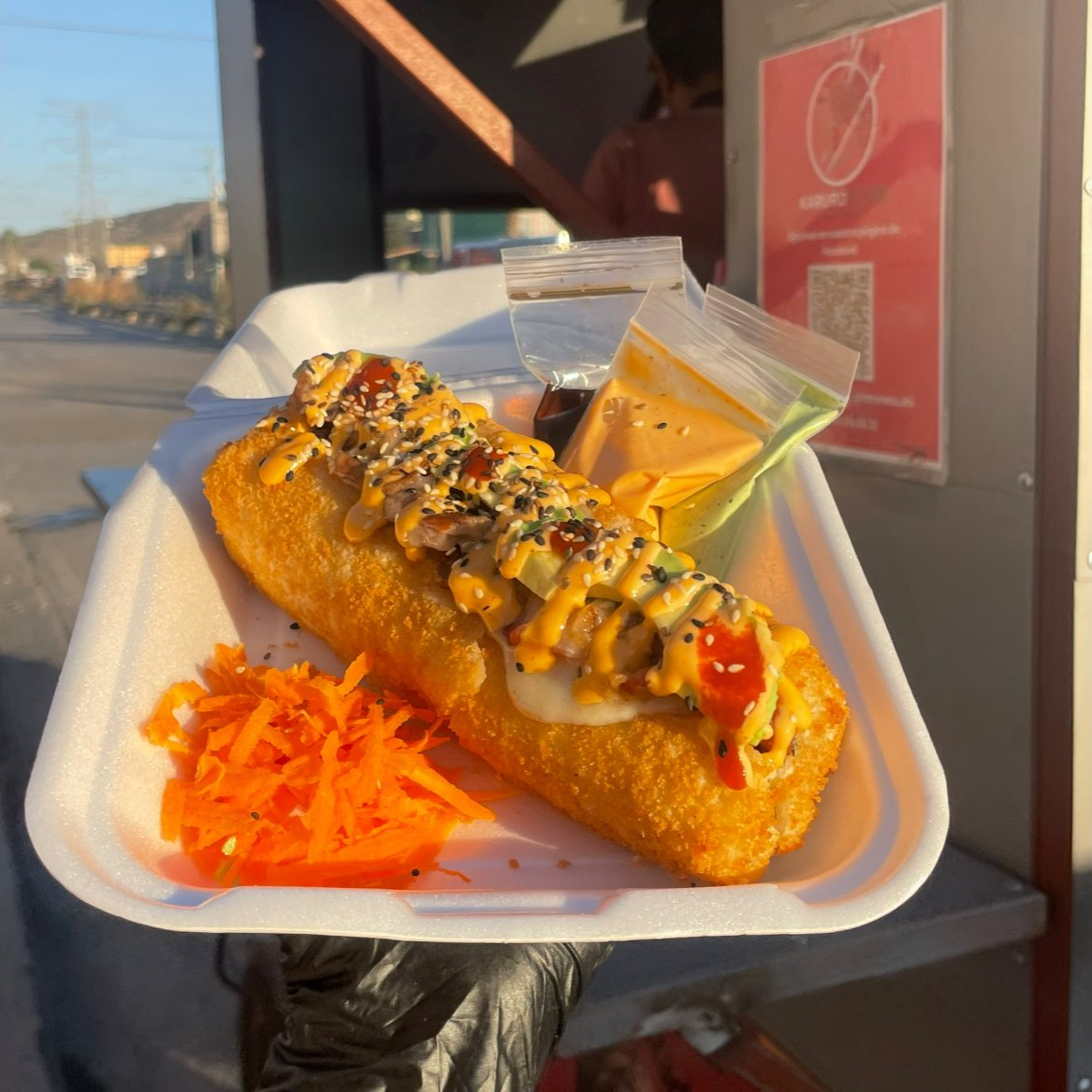 Sushi dogo toro