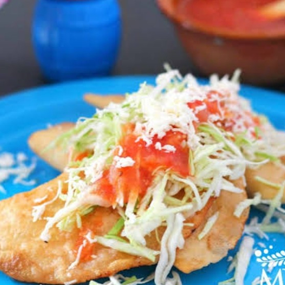 Combo Empanadas + Agua de Guanabana