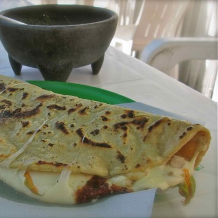 Quesadilla Maiz .