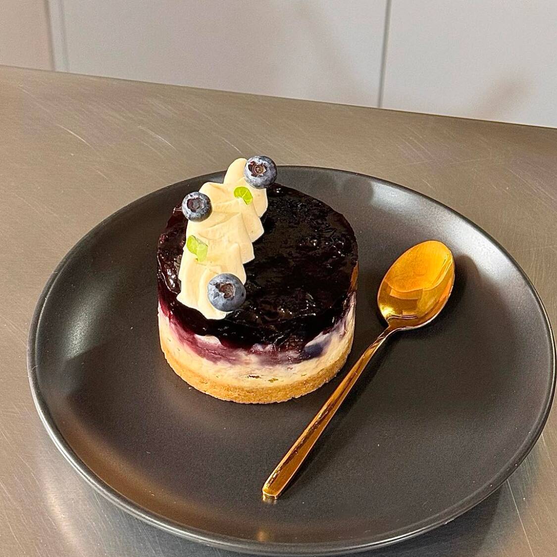 Cheesecake Horneado Individual De Blueberries.