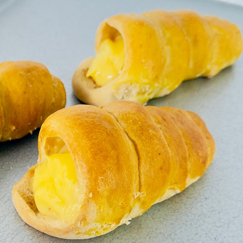 Cono Relleno de Leche