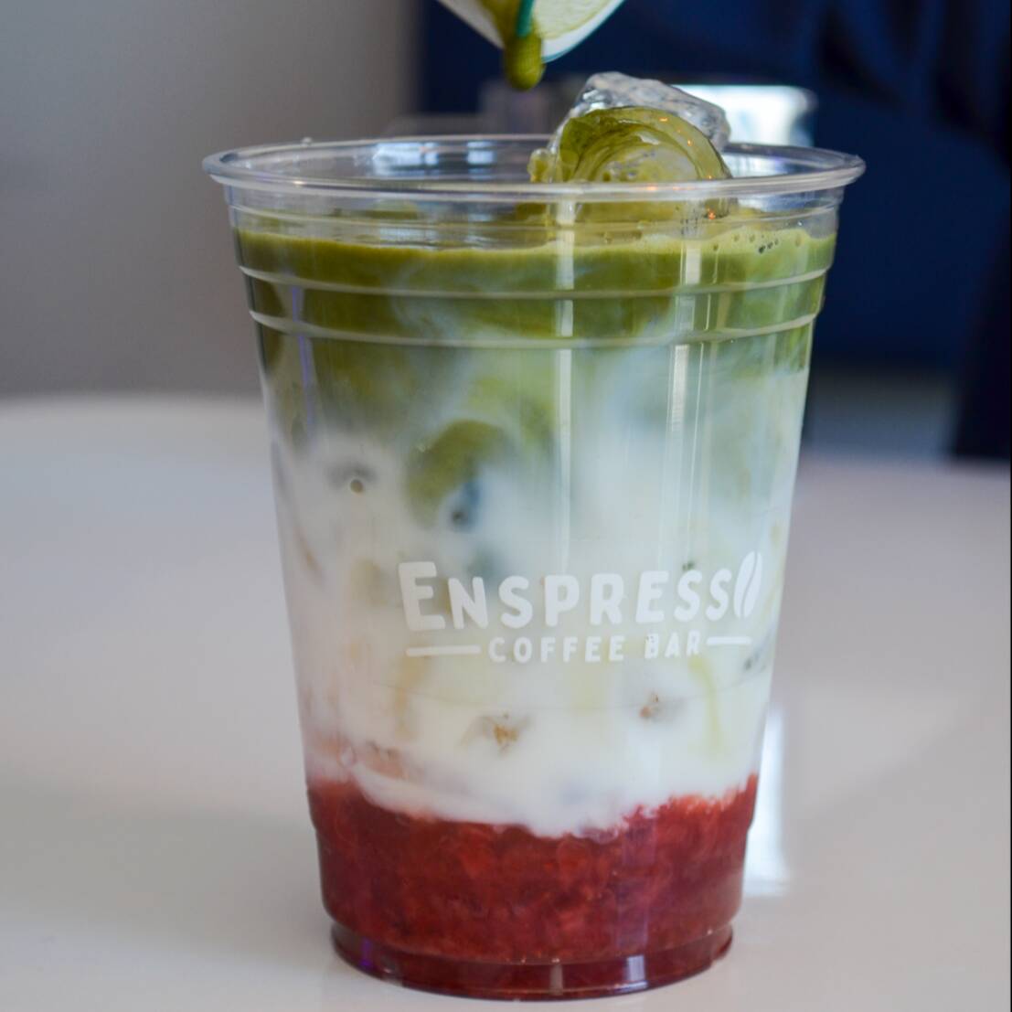 Matcha Strawberry 16oz.