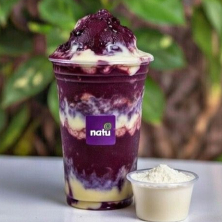 Você vai amar o delicioso Açaí Natu combinado com o creme de leitinho. Saboroso e na medida certa pra você se deliciar em cada colherada. Experimente!