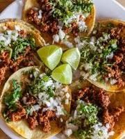 Orden de Tacos de Pollo 5 pzas