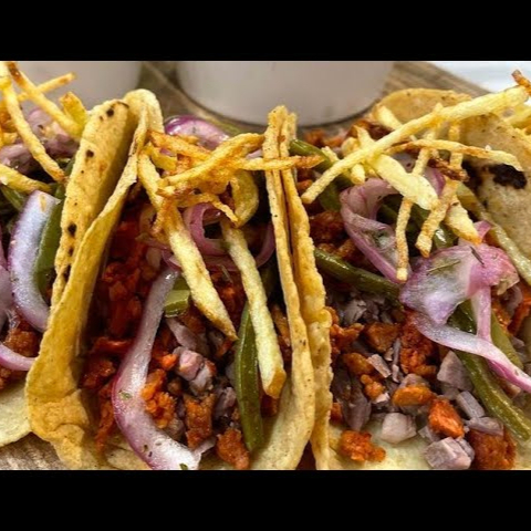 Tacos de Adobada