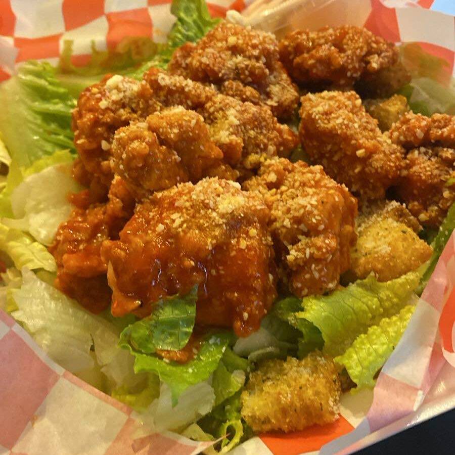 Ensalada Boneless
