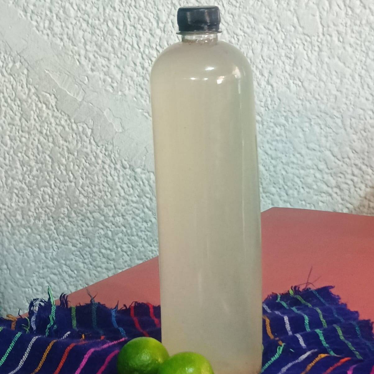 Agua de limon 1 litro