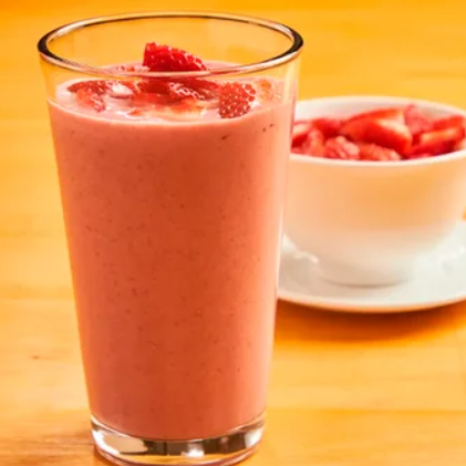 Jugo Popeye de Fresa con Leche 1 L