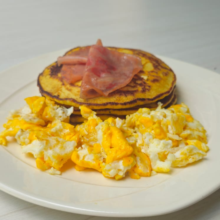 Hot-Cakes con Huevo
