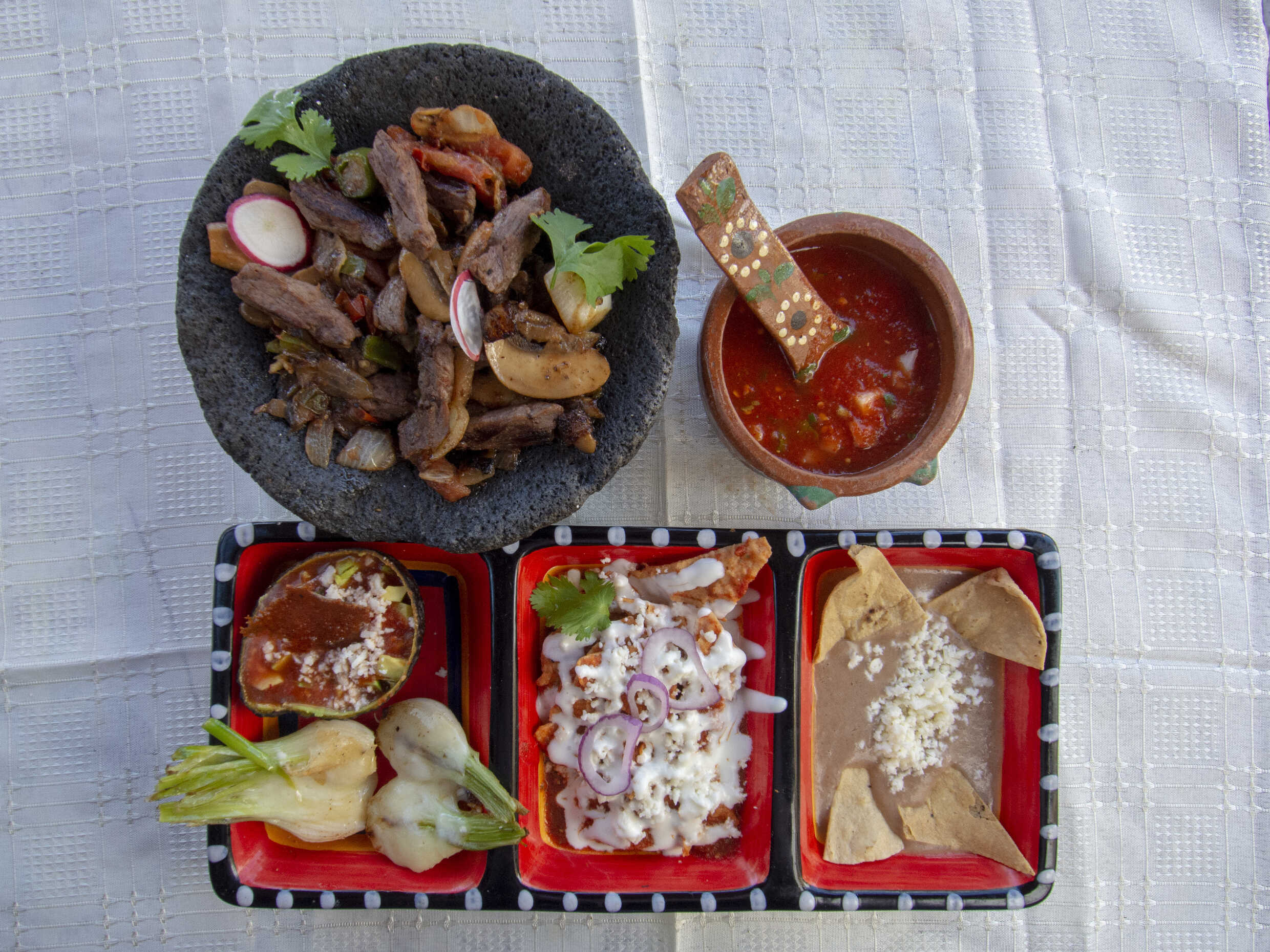 Chilaquil & Grill Cantina