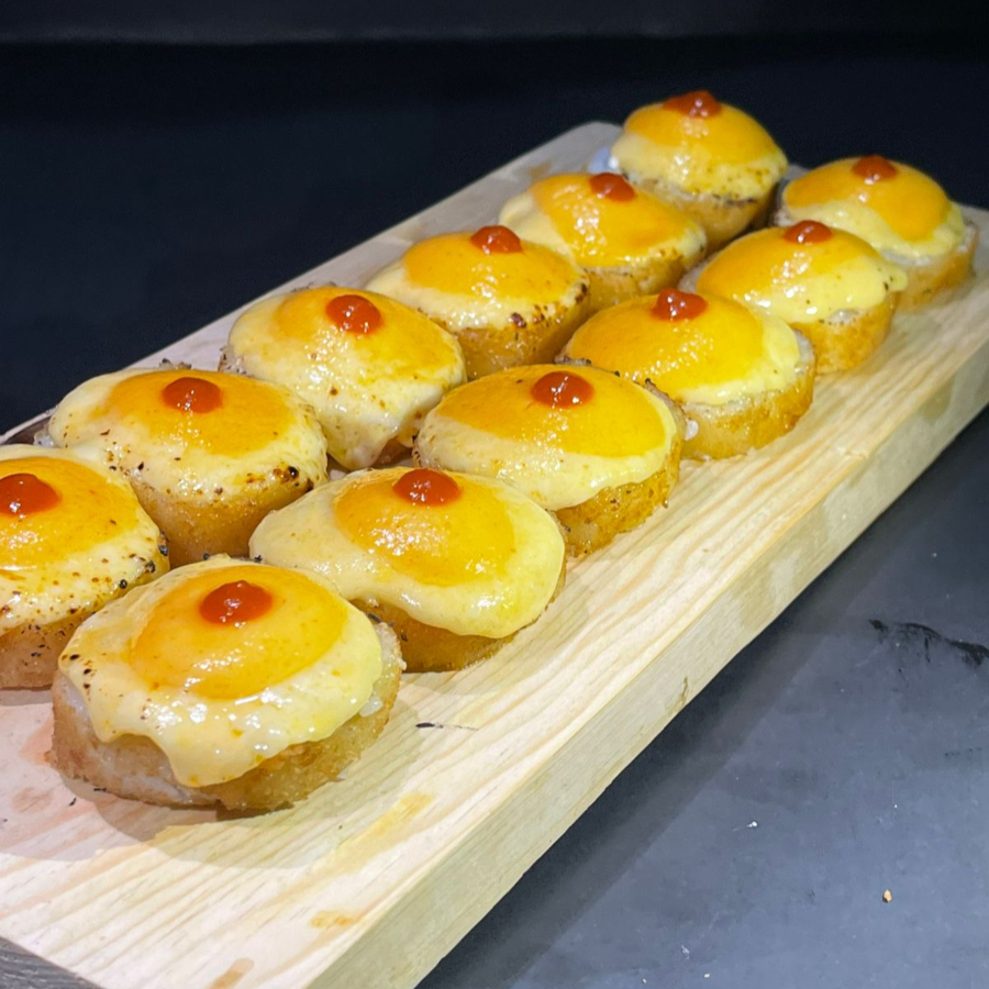 Domino Roll