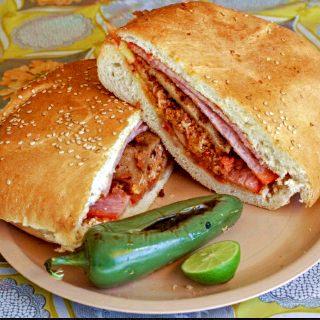 Torta Toluqueña Jumbo