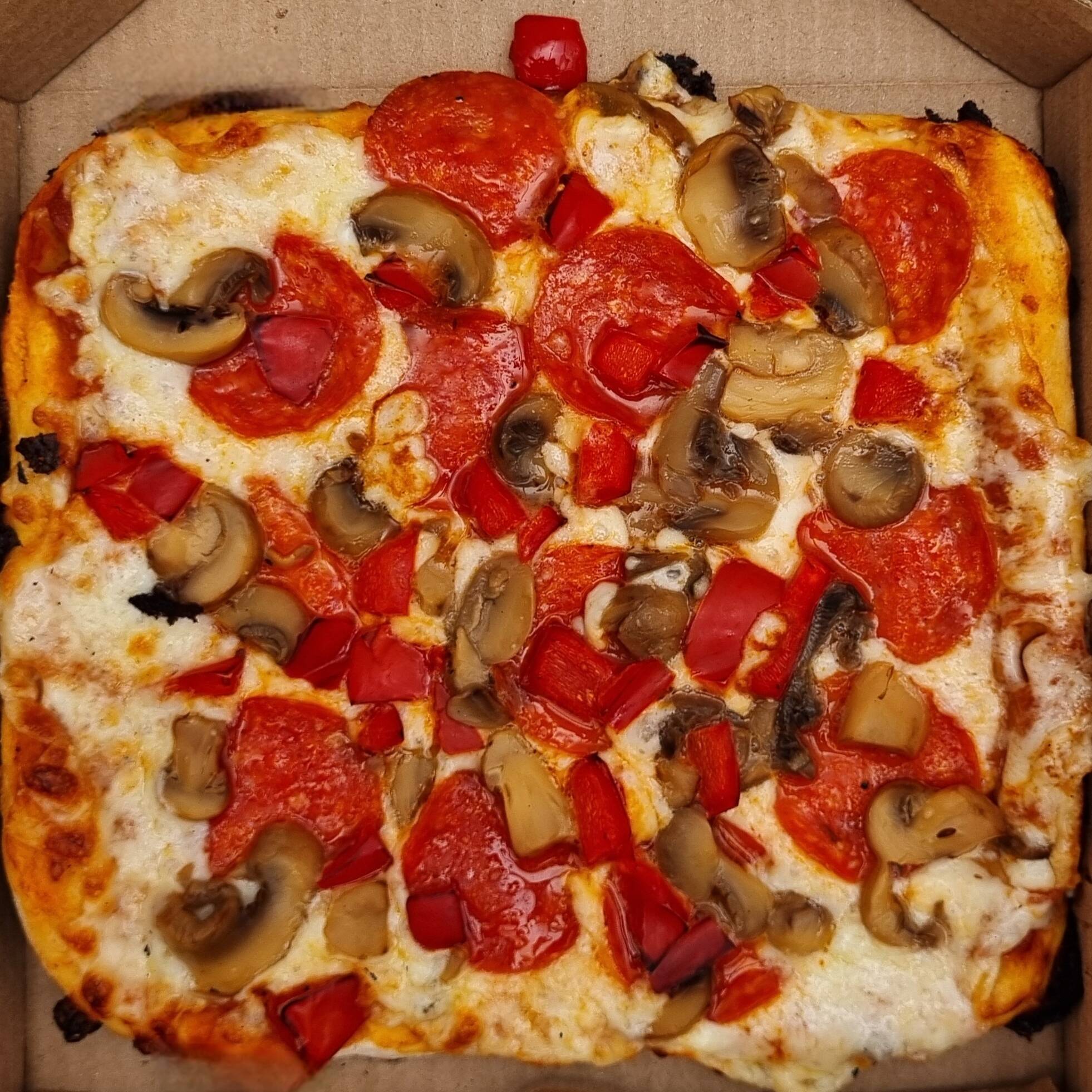 PIZZA ITALIANA