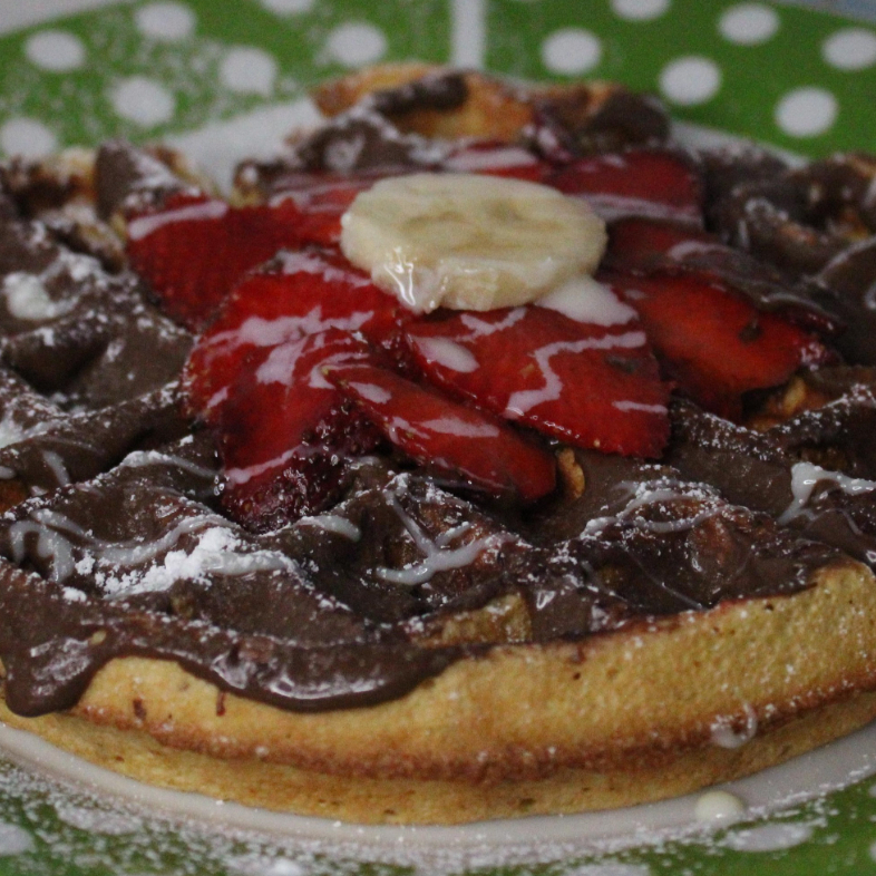 Waffle Mermelada de Fresa y Plátano