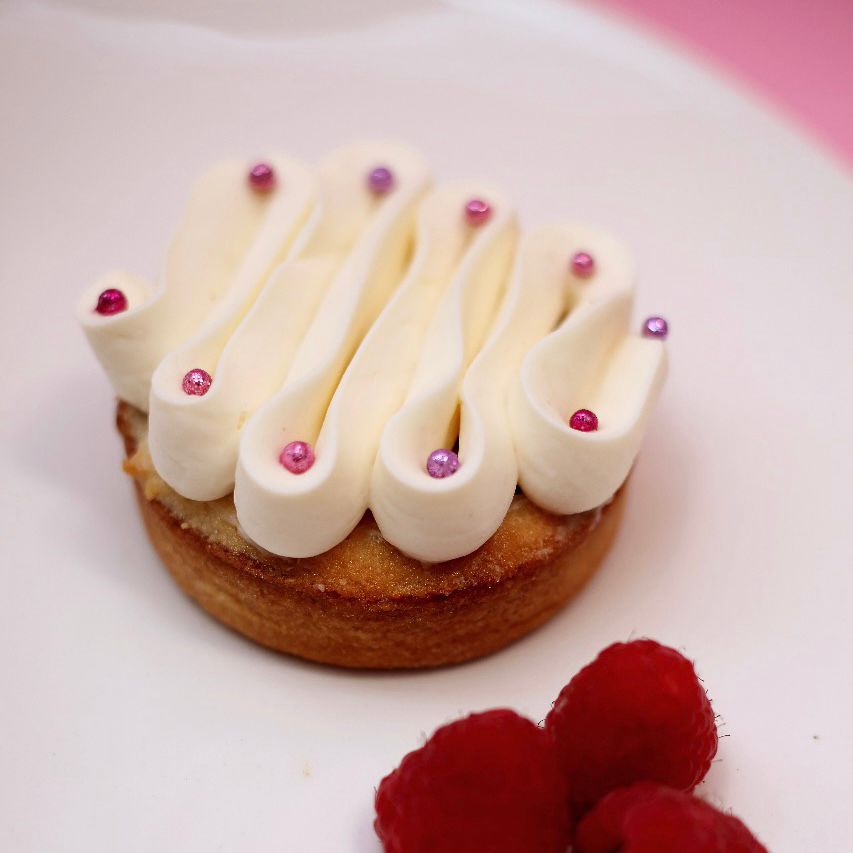 Tarta de frambuesa y almendra