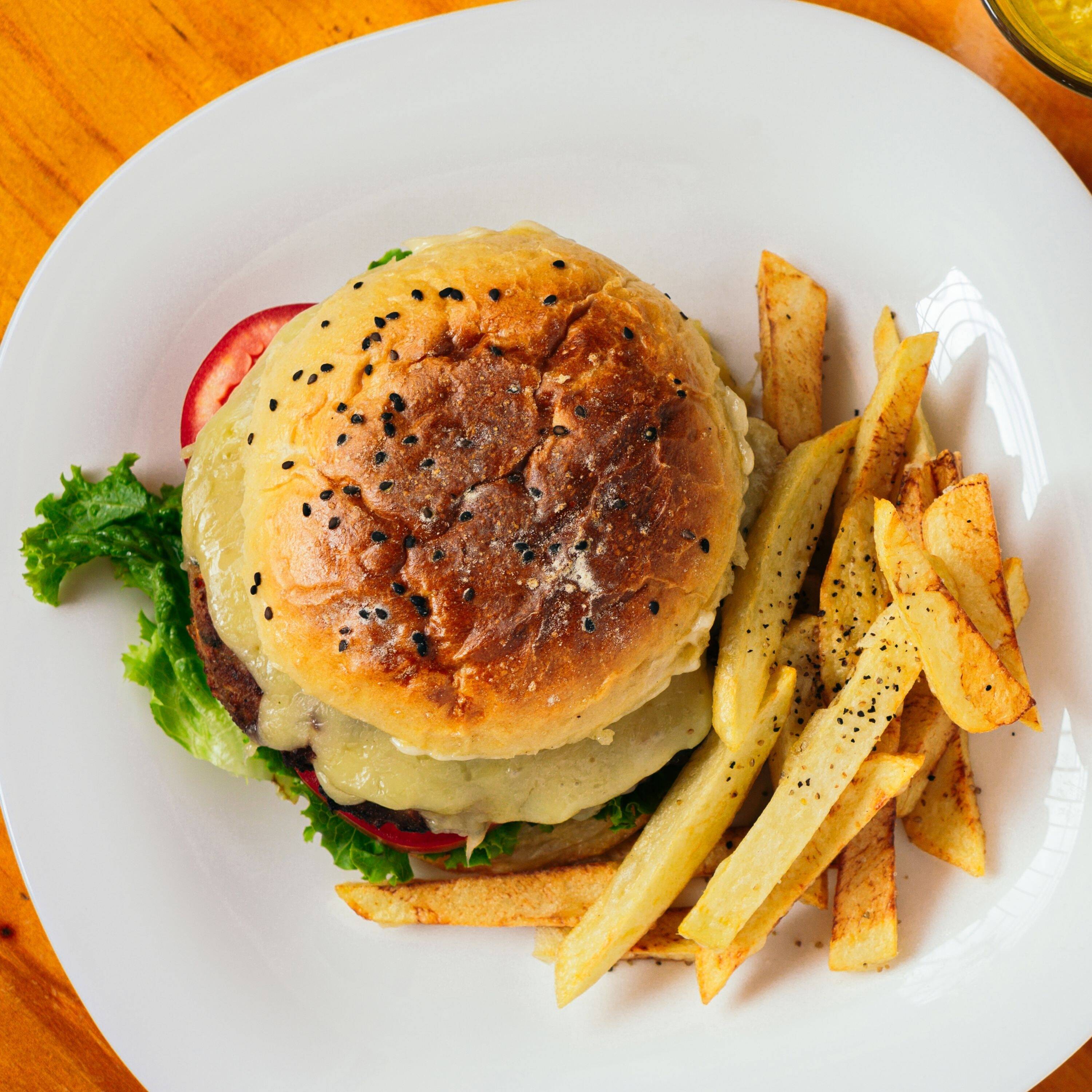 Combo Hamburguesa clásica + papas