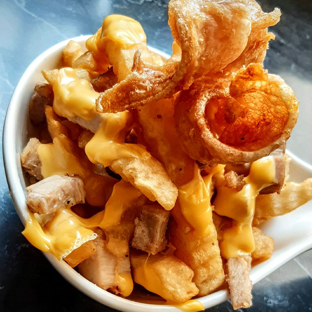 Papas con Queso Cheedar