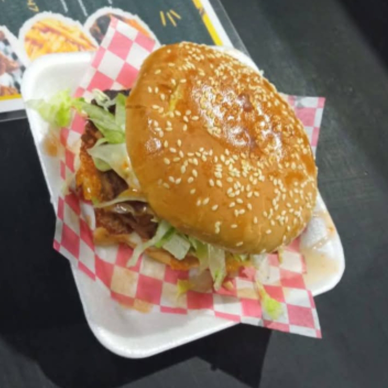 HAMBURGESA CLASICA